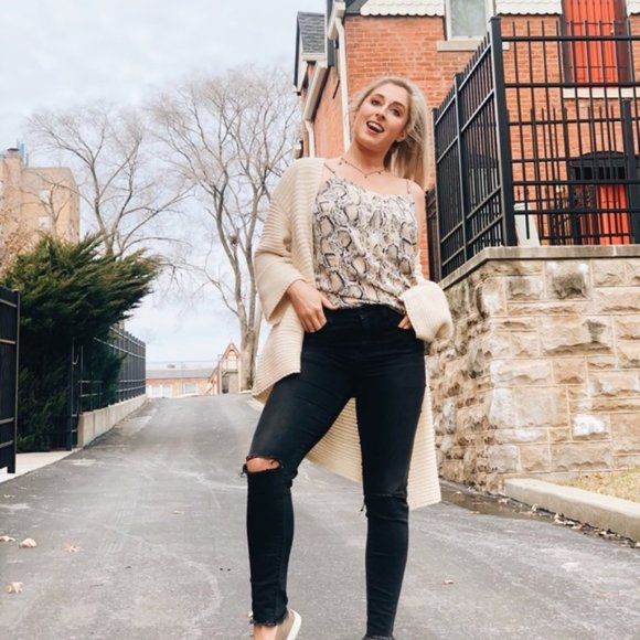 Amuse Society Let's Chill Open Cardigan Sweater - Picture 3 of 11